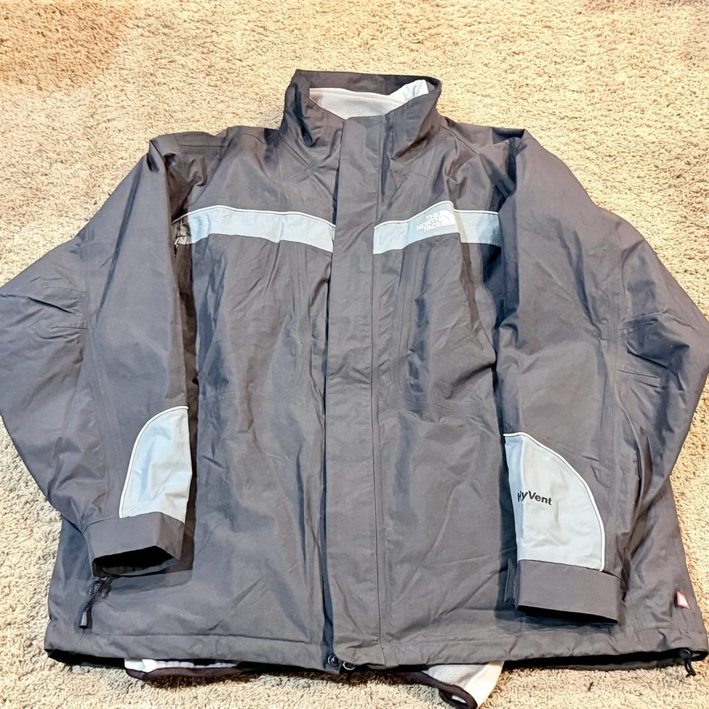 The North Face HyVent Winter Jacket Thick Gray Men Size XL Zip In Vest Line NWOT